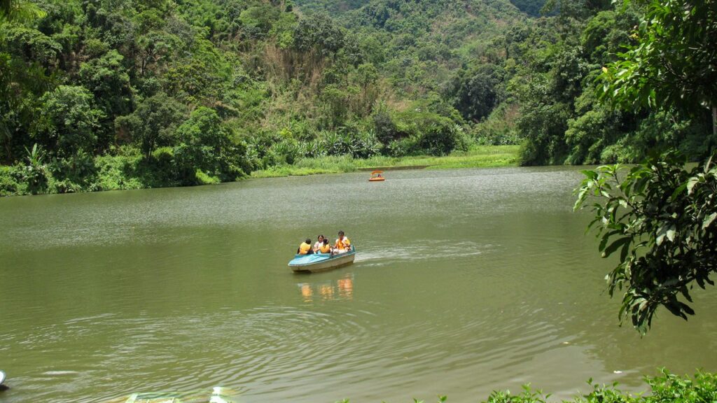 Tam Dil Lake 02