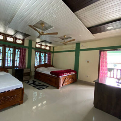 Ninashi Homestay