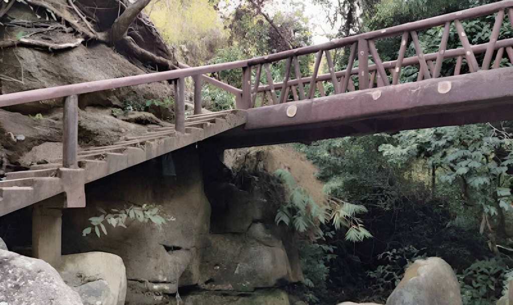 Lunglei Bridge of Rock