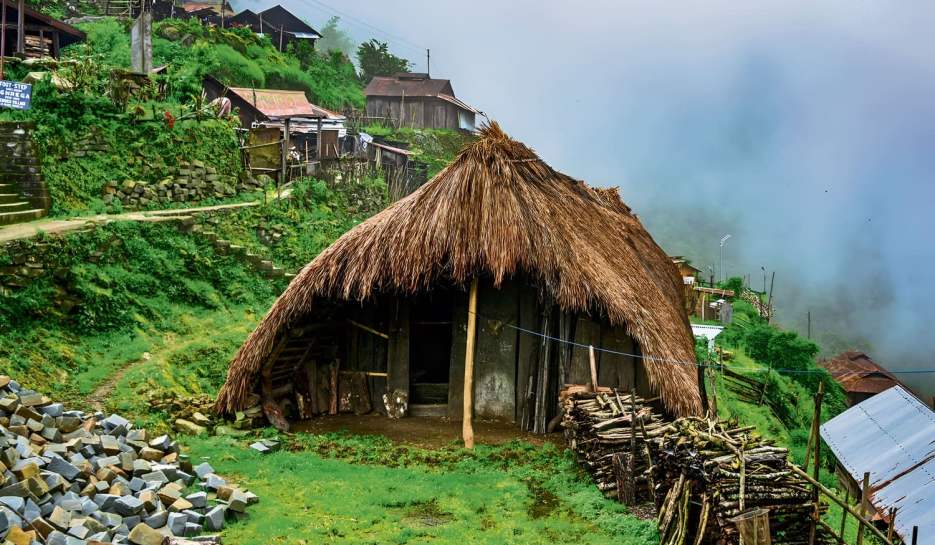 Morung in Benreu